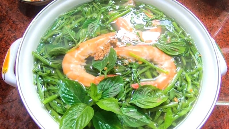  Canh rau muống nấu tôm