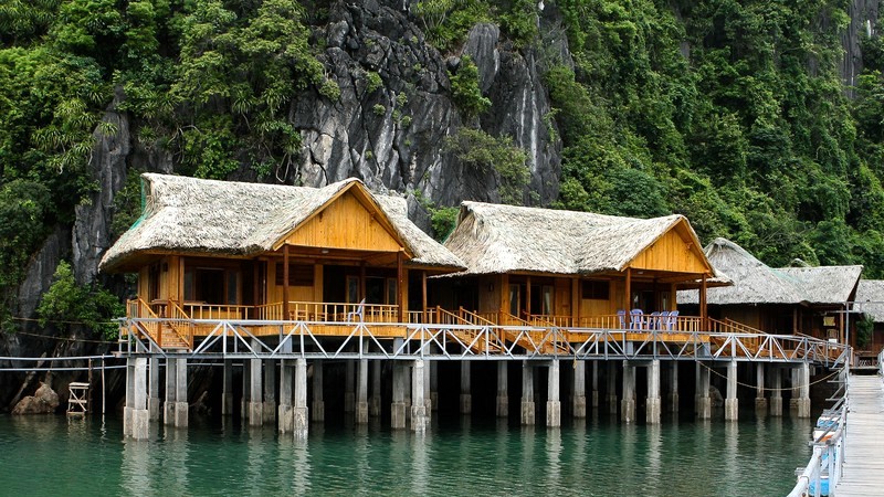 Cat Ba Sandy Beach Resort