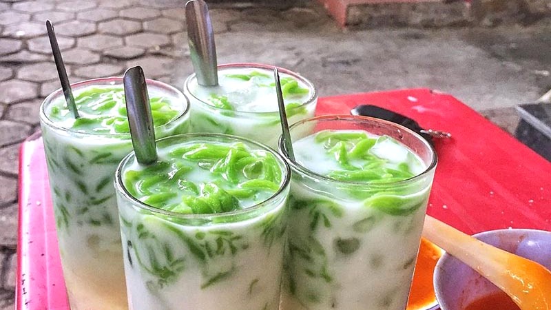 Chè bánh lọt