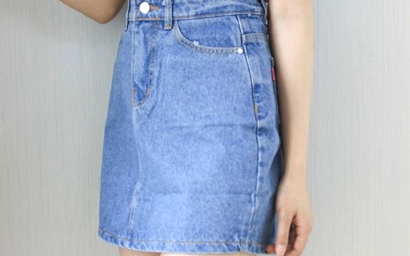 Tái chế quần jeans cũ thành váy