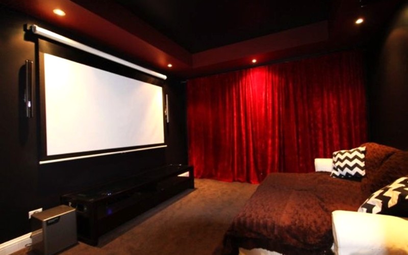 Happy CafeCinema