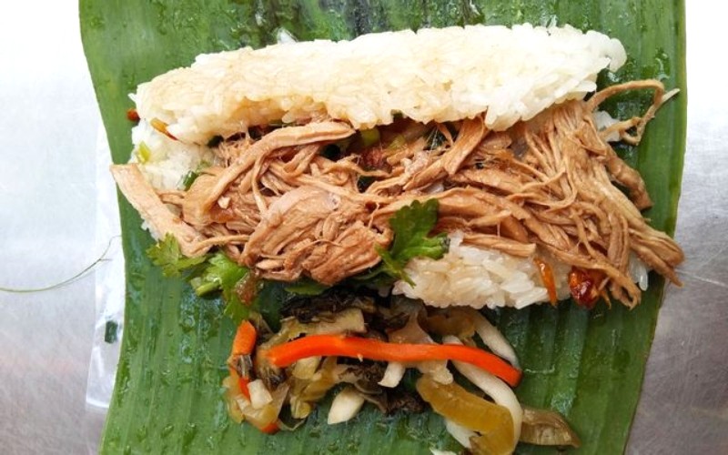 Xôi thơm nức mùi lá chuối