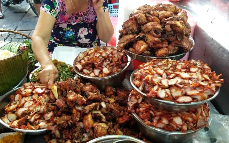 Xôi gà Bà Chiểu, sốt độc quyền