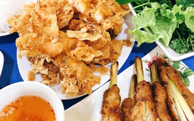 Bánh Tôm bà Lộc
